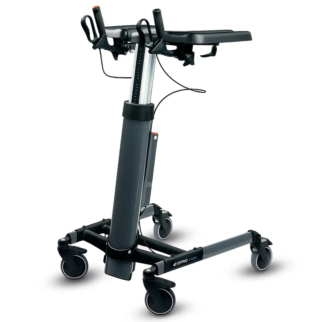 Andador con soporte para antebrazos que ofrece apoyo en transferencias para seguridad en el hogar dortomedical