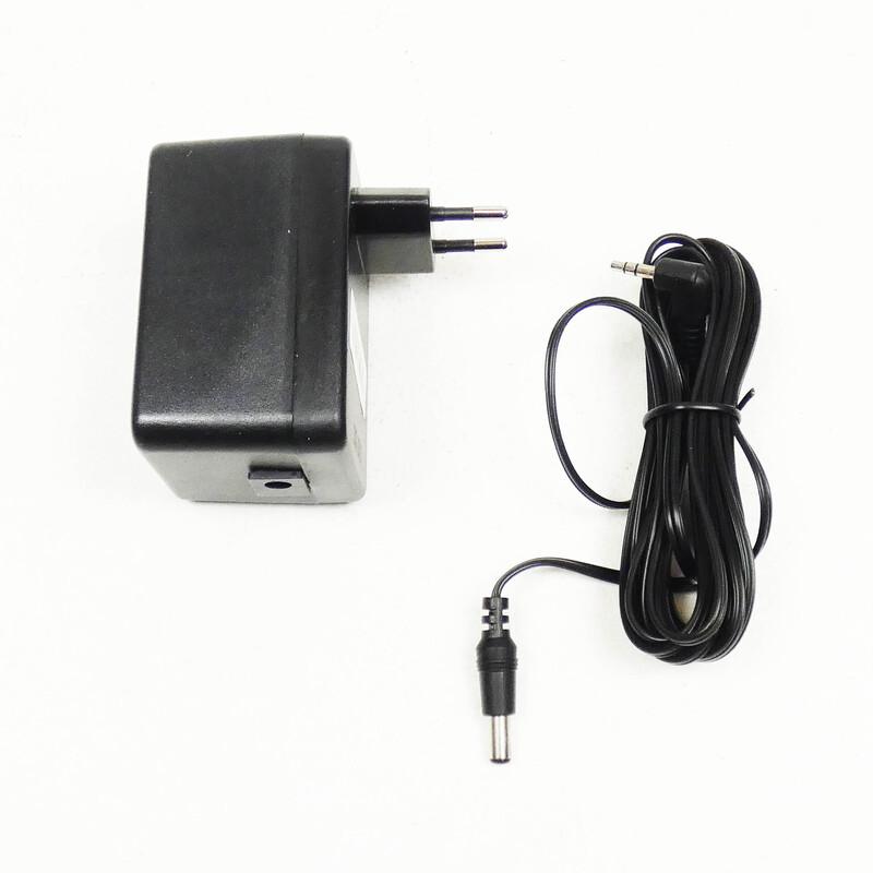 Carregador com cabo para guindaste de transferência