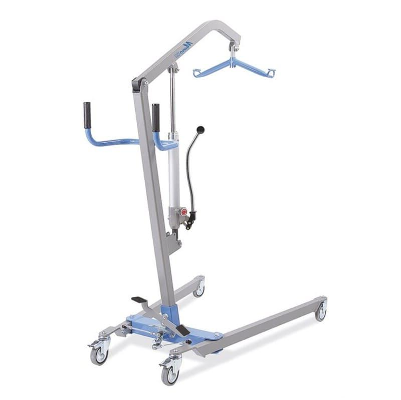 Grúa para elevar pacientes con arnés transpirable y reposacabezas para una transferencia segura dortomedical