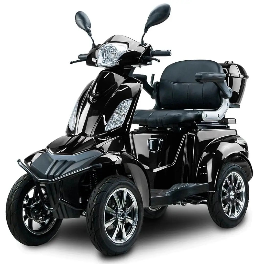 Toma de carga del scooter para discapacidad Faster Neo, con un tiempo de carga completa de 6 a 8 horas para desplazamientos diarios sin límites dortomedical