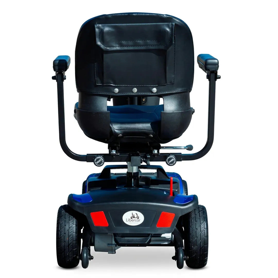 Scooter para minusválidos con baterías de litio y doble toma de carga para evitar agacharse dortomedical