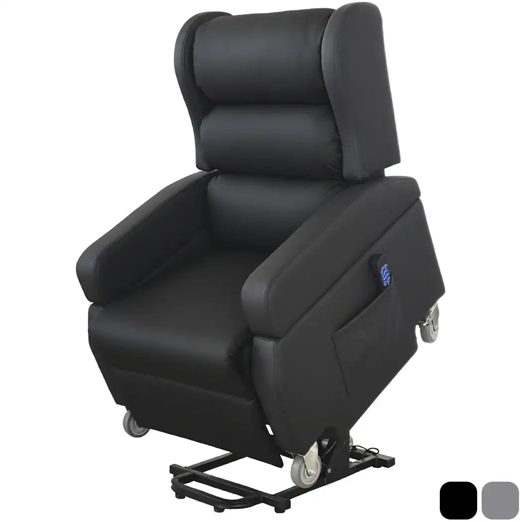 Sillón con función levantapersonas activada; los 2 motores permiten una elevación suave y segura para facilitar que el usuario se ponga en pie sin esfuerzo dortomedical