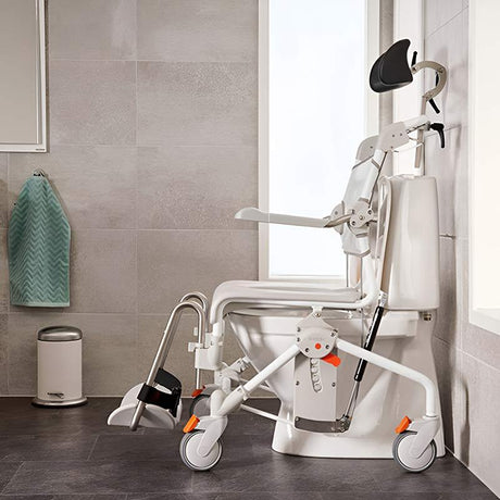 Silla de Ducha Basculante y Reclinable Mobile Tilt Etac