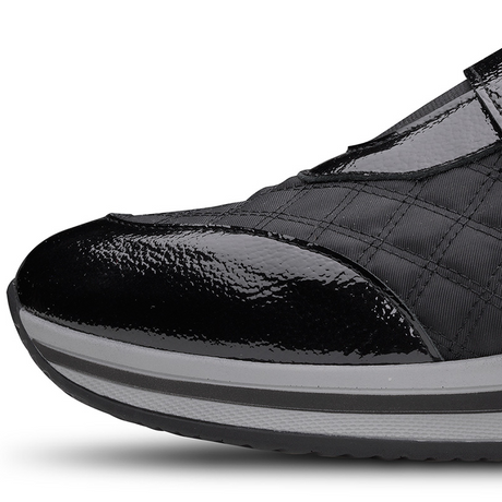 Sapatos ortopédicos femininos modernos da Saguy