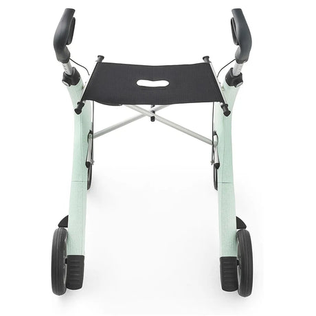 Andador con empuñaduras ajustables en altura para adaptarse a la estatura del usuario de Dortomedical