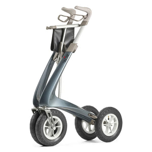 Vista plegada del andador ultra ligero de fibra de carbono diseñado para fomentar una movilidad activa y segura de Dortomedical.