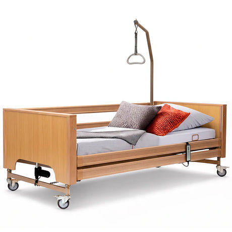 Cama articulada con elevación que ofrece una altura regulable de forma electrónica dortomedical
