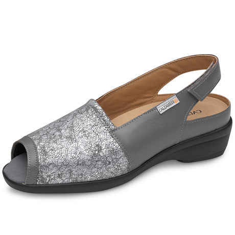 Sapatos abertos femininos Calzamedi