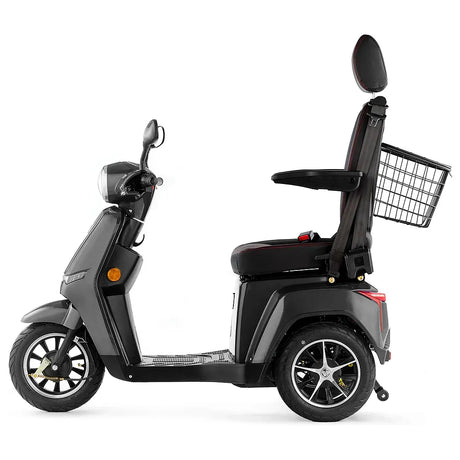 Moto para mayores con cinturón de seguridad integrado para una protección máxima en trayectos de Dortomedical