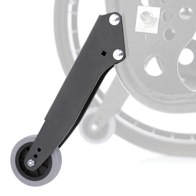 Par de ruedas antivuelco para la silla de ruedas Atmos que ofrecen mayor seguridad durante su uso dortomedical