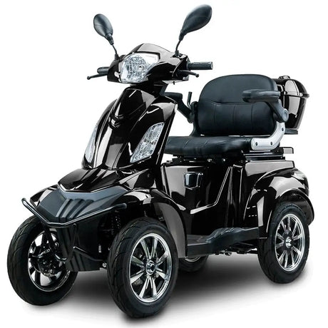 Toma de carga del scooter para discapacidad Faster Neo, con un tiempo de carga completa de 6 a 8 horas para desplazamientos diarios sin límites dortomedical