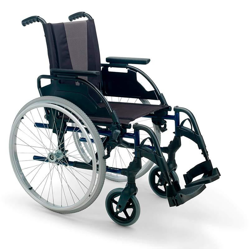 Silla de ruedas autopropulsable con ruedas grandes que se extraen fácilmente gracias al quick release incorporado de serie dortomedical