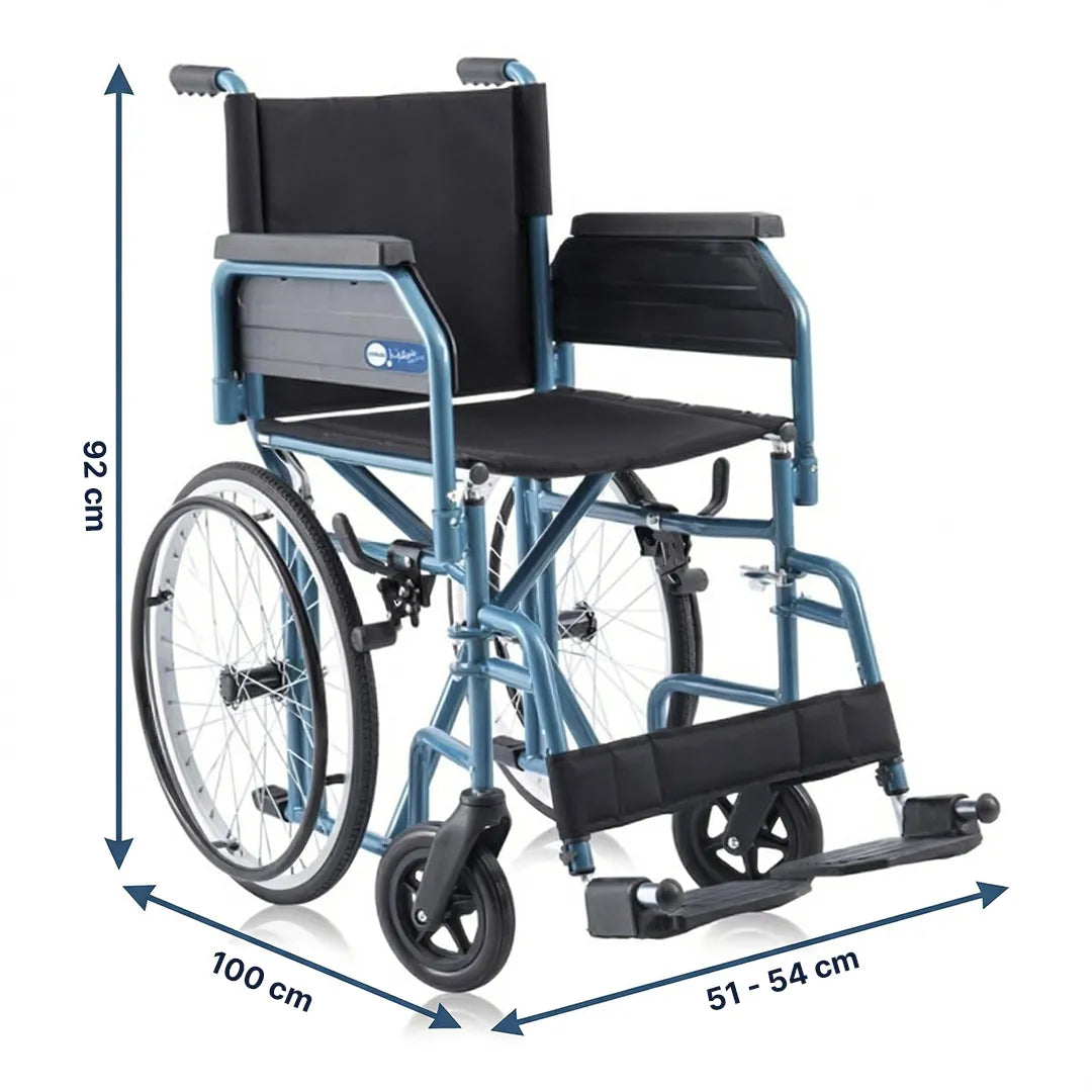 Medidas de la Silla de ruedas plegable con diseño compacto para un almacenamiento sencillo en espacios pequeños de Dortomedical.
